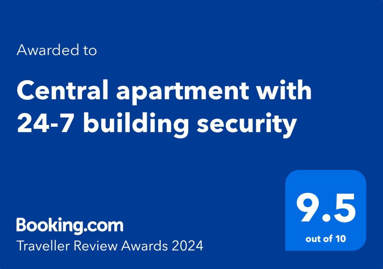 Central Apartment With 24-7 Building Security Novi Sad Exterior photo